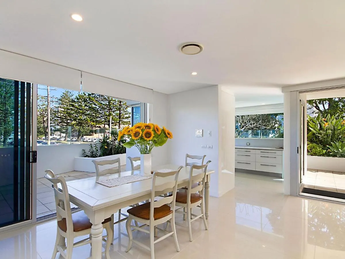 Nielsen On The Park Unit 1A 2 Bed Apartment Coolangatta