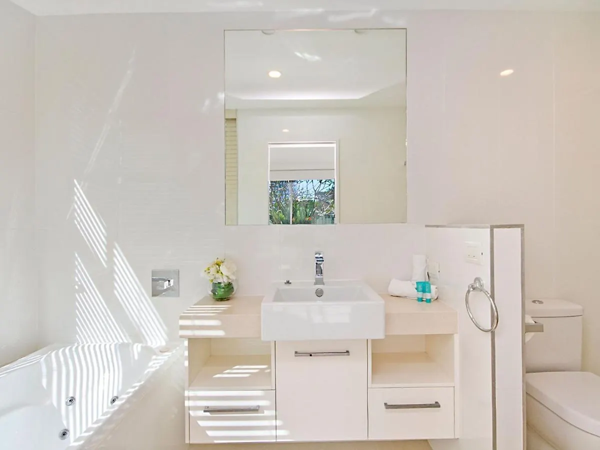 Nielsen On The Park Unit 1A 2 Bed Apartment Coolangatta